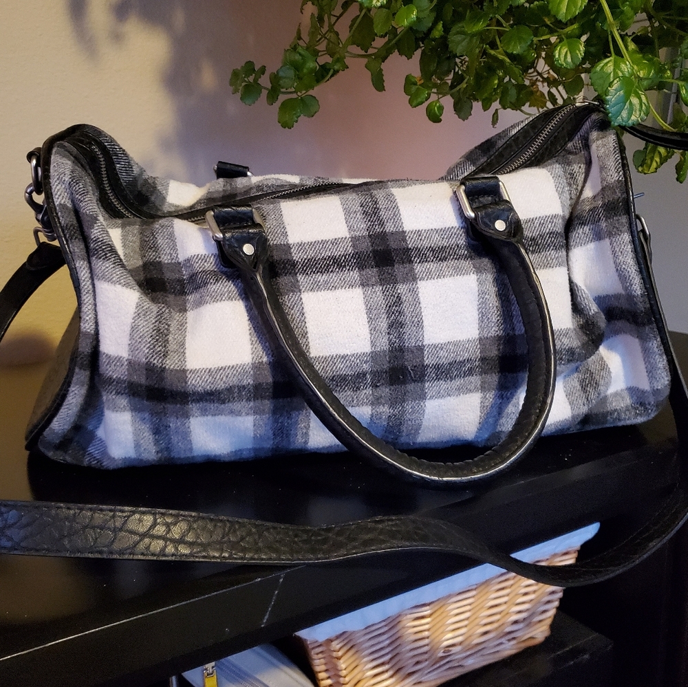 A&F Black & White Plaid Duffle Bag